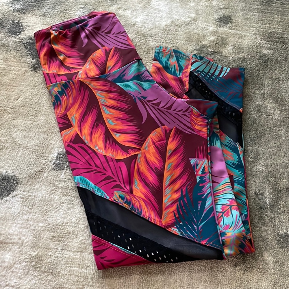ONZE Colorful Leggings active wear 🧡💜💙💚